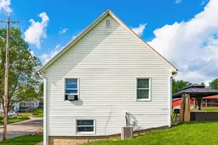 102 Logan St, Junction City, OH 43748 - Photo 28