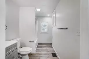 1896 Dyer Rd, Grove City, OH 43123 - Photo 24