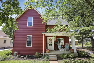 435 N Franklin St, Delaware, OH 43015 - Photo 2