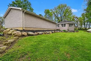 4637 Johnsville Rd, Centerburg, OH 43011 - Photo 40