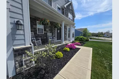 10060 New California Drive, Plain City, OH 43064 - Photo 2