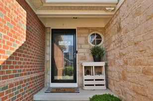 924 Chara Ln, Columbus, OH 43240 - Photo 2