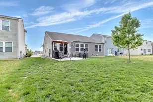 7508 Autumn Joy Ave, Canal Winchester, OH 43110 - Photo 36