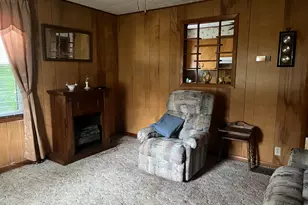 19403 High St, Adelphi, OH 43101 - Photo 8