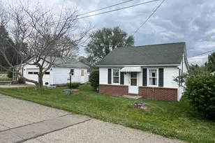 19403 High St, Adelphi, OH 43101 - Photo 2