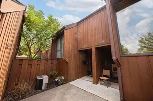 4945 Whistlewood Ln, Westerville, OH 43081 - Photo 2