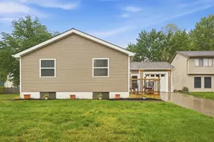 5242 Columbine Ct, Columbus, OH 43230 - Photo 2