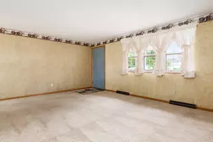 5220 Airwood Dr, Zanesville, OH 43701 - Photo 6