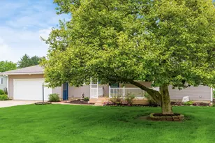 5220 Airwood Dr, Zanesville, OH 43701 - Photo 2