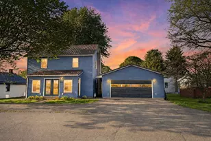 606 Adams St, Conesville, OH 43811 - Photo 1