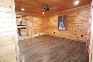 606 Adams St, Conesville, OH 43811 - Photo 2