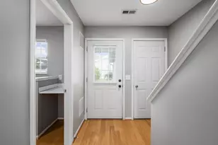 1929 Kyger Dr, Columbus, OH 43228 - Photo 6