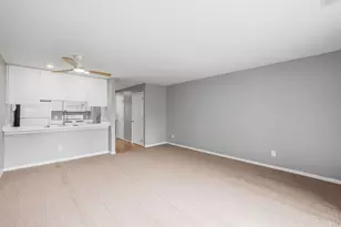 1929 Kyger Dr, Columbus, OH 43228 - Photo 16