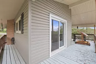 740 Wood Street N, Logan, OH 43138 - Photo 8