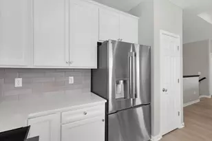 744 Clark Dr, Reynoldsburg, OH 43068 - Photo 16