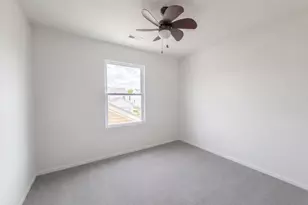 825 Summerville Dr, Delaware, OH 43015 - Photo 4