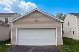 825 Summerville Dr, Delaware, OH 43015 - Photo 30