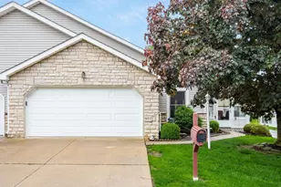 977 Hopewell Heights Dr, Heath, OH 43056 - Photo 4