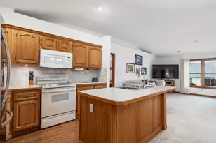 977 Hopewell Heights Dr, Heath, OH 43056 - Photo 8