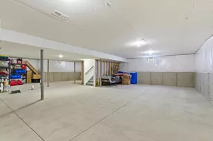 1930 Cavolo Dr, Hilliard, OH 43026 - Photo 46