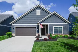 3670 BackStretch Wy, Grove City, OH 43123 - Photo 1