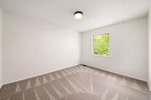 2034 Fraley Dr, Columbus, OH 43235 - Photo 22