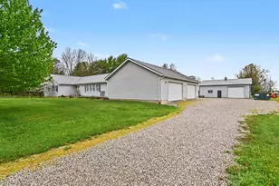 4418 Hook Rd, Crestline, OH 44827 - Photo 2