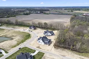 6899 Woodedge Ln, Hilliard, OH 43026 - Photo 128