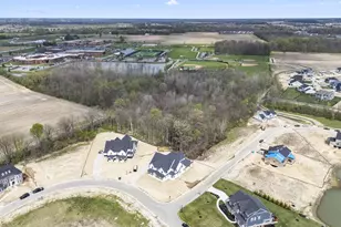 6899 Woodedge Ln, Hilliard, OH 43026 - Photo 126
