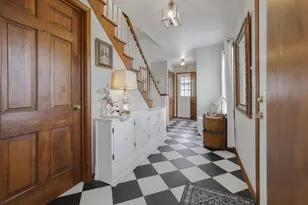 118 Sprague Dr, Hebron, OH 43025 - Photo 2