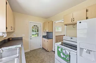 2201 Ferris Rd, Columbus, OH 43224 - Photo 10