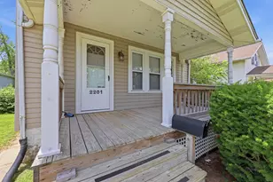 2201 Ferris Rd, Columbus, OH 43224 - Photo 2