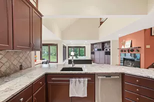52 Beech Ridge Dr, Powell, OH 43065 - Photo 30