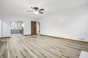 828 Lindbergh Ave, Zanesville, OH 43701 - Photo 8