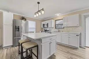 1297 Crossbrook Blvd, Galloway, OH 43119 - Photo 6