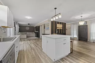 1297 Crossbrook Blvd, Galloway, OH 43119 - Photo 8