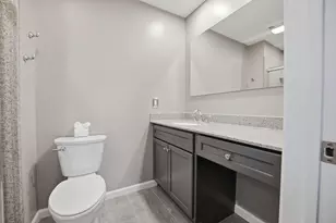 6988 Eastview Dr, Worthington, OH 43085 - Photo 48