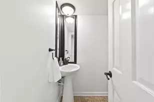 3517 La Rochelle Dr, Columbus, OH 43221 - Photo 12