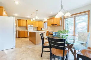 117 Glyn Tawel Dr, Granville, OH 43023 - Photo 6