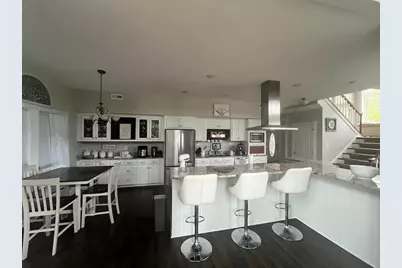 714 Natchez Lane, Hide A Way Hills, OH 43107 - Photo 8