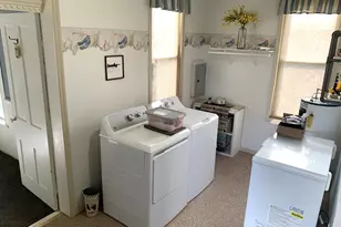 128 W Walnut St, Shawnee, OH 43782 - Photo 18