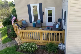 128 W Walnut St, Shawnee, OH 43782 - Photo 4