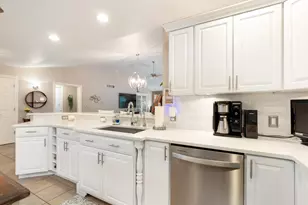 2770 Ash Meadows Blvd, Zanesville, OH 43701 - Photo 4