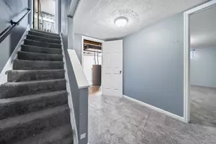855 Loire Valley Cir, Marion, OH 43302 - Photo 40