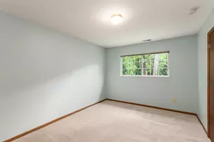 195 Timbers Dr, Columbus, OH 43230 - Photo 32