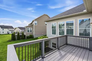 6372 Tournament Dr, Westerville, OH 43082 - Photo 8