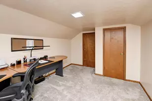 606 Airport Rd, Zanesville, OH 43701 - Photo 32