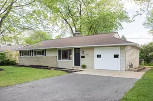 1934 Milden Rd, Columbus, OH 43221 - Photo 2