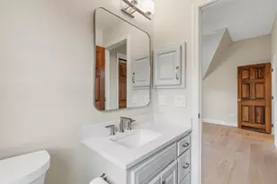 2350 Zollinger Rd, Upper Arlington, OH 43221 - Photo 50