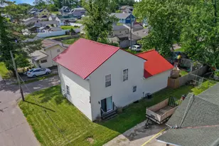 172 Lake St, Buckeye Lake, OH 43008 - Photo 2